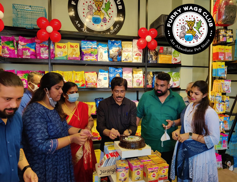 FURRY WAGS CLUB(An Absolute Pet Store)